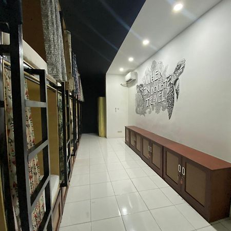 Innbox Hostel Sorong Exterior foto